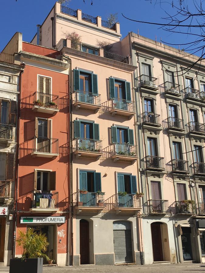 Antico Corso Charme Bed & Breakfast Cagliari Exterior photo